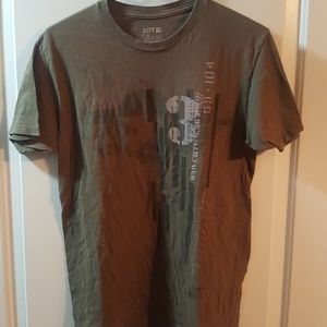 Men's graphic tshirt